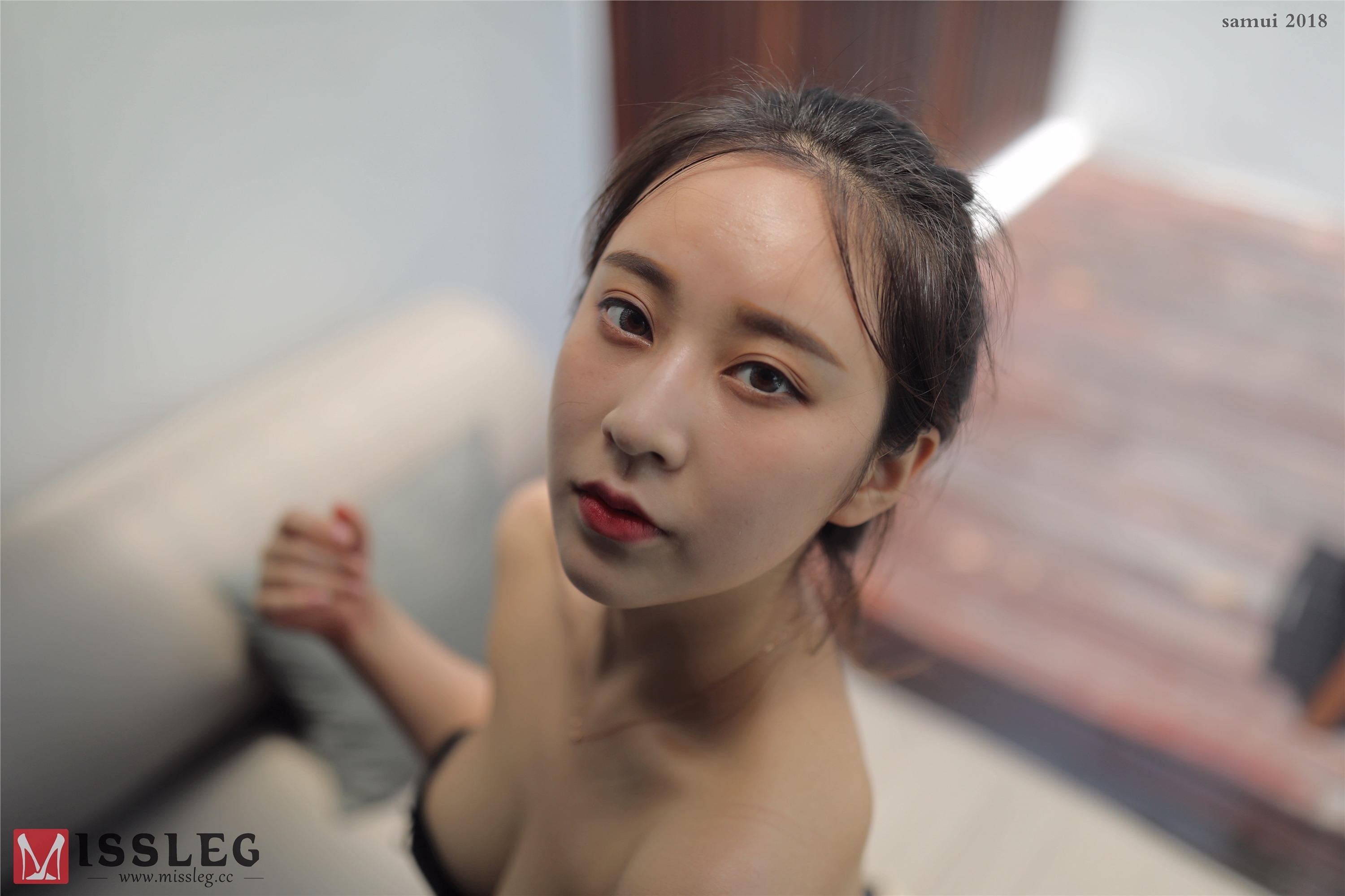 MISSLEG蜜丝  苏梅岛旅拍众筹系列 L001 牛仔短裤 乔依琳